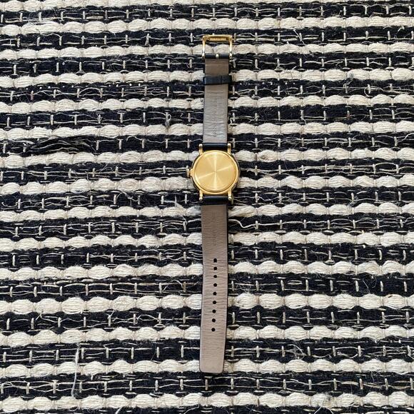 🌿Marc By Marc Jacob’s Women’s Analog Black Leather Strap Baker Watch - Picture 2 of 10